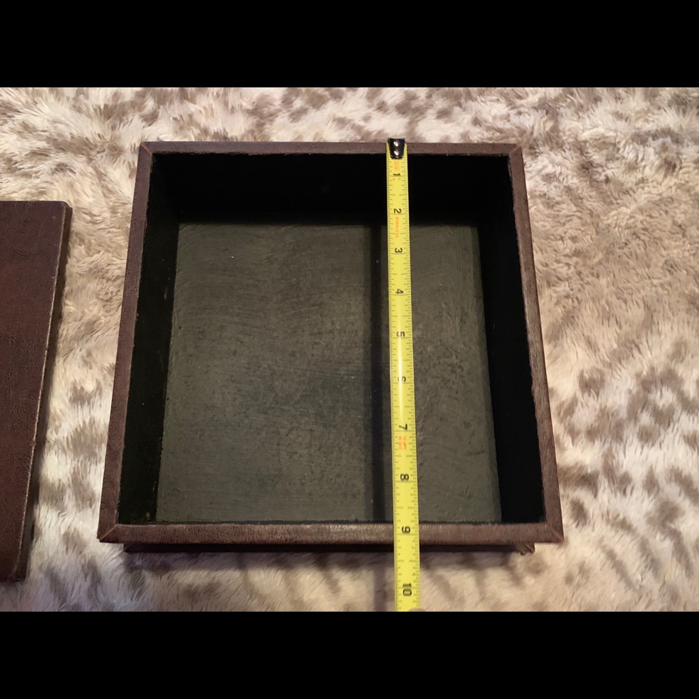 Paris Box - Picture 7 of 8